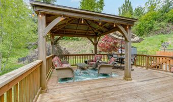 7585 WESTSIDE Hwy, Castle Rock, WA 98611