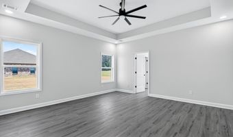 1112 Duke Dr, Bauxite, AR 72011