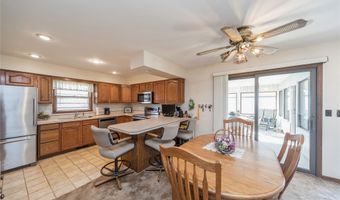 813 SE 4th St, Ankeny, IA 50021