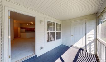 2802 S Knightsbridge Cir, Ann Arbor, MI 48105