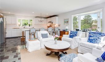 140 Connection St, Newport, RI 02840