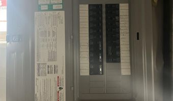 104 S Needles Dr St, Brandon, SD 57005