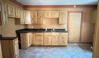 136 Maplewood Ave, Ambridge, PA 15003