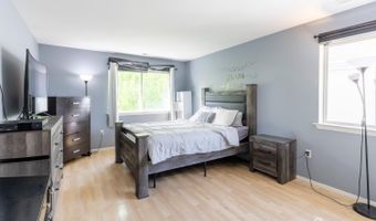 2604 Madaline Dr, Avenel, NJ 07001