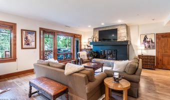 320 Hummingbird A101, Avon, CO 81620