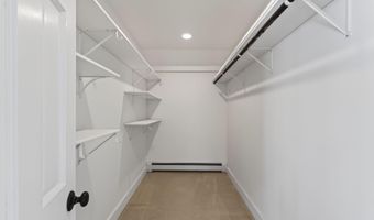 997 Washington St, Bath, ME 04530