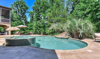305 Alabaster Ct, Appling, GA 30802