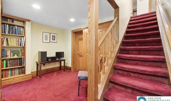 1702 W Walnut St, Allentown, PA 18104