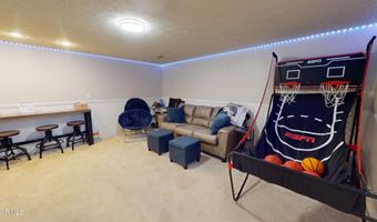 359 Reiling Ln, Altoona, PA 16601
