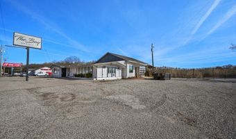 617 Green Blvd, Aurora, IN 47001