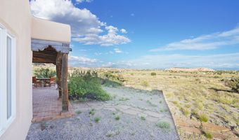 21 Canjilon St, Abiquiu, NM 87510