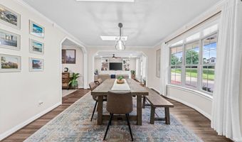 702 Dewoody Dr, Bentonville, AR 72712