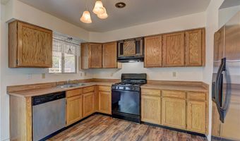 392 Dooley Dr, Henderson, NV 89015