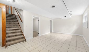 1038 E 21st St, Ashtabula, OH 44004
