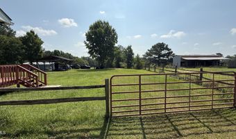 210 W Rd, Angier, NC 27501
