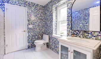 11501 SKIPWITH Ln, Potomac, MD 20854