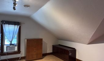 208 E CALUMET St, Appleton, WI 54915