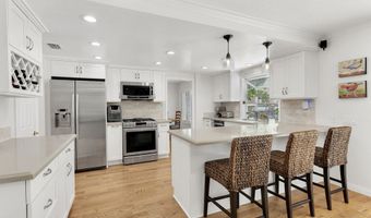 5792 Carell Ave, Agoura Hills, CA 91301