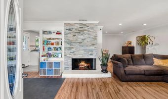 127 Warner St, Oceanside, CA 92058