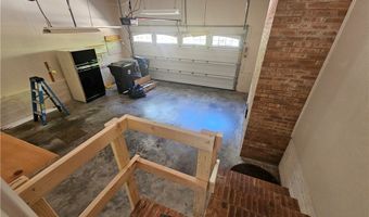 704 Midmar St, Aberdeen, NC 28315