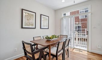 2422 14TH St N, Arlington, VA 22201