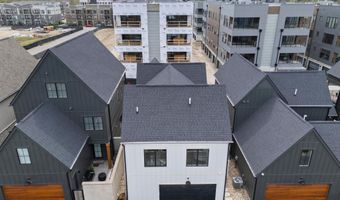 2856 Kobuk Dr A, Columbus, OH 43228