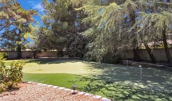 13331 Waco Dr, Apple Valley, CA 92308
