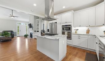 15255 LEE Hwy, Amissville, VA 20106