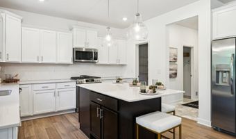 912 150th Ln NW, Andover, MN 55304