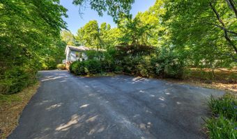 3628 S SPOTSWOOD Trl, Barboursville, VA 22923