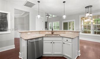 5 Nandina Ct, Bluffton, SC 29910