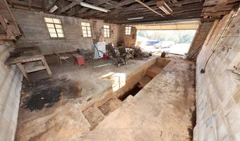 700 S MARSHALL St, Anniston, AL 36201