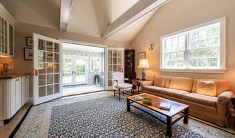 2 Osprey Commons, Clinton, CT 06413