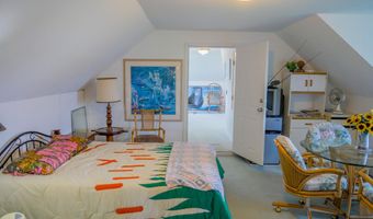 6188 Summerside Dr, Alanson, MI 49706