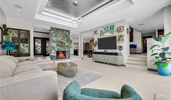 375 S Via Montanera, Anaheim, CA 92807