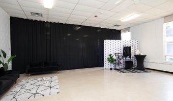 7372 HENRY Ave, Philadelphia, PA 19128