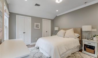 40 Grafton St, Newport, RI 02840