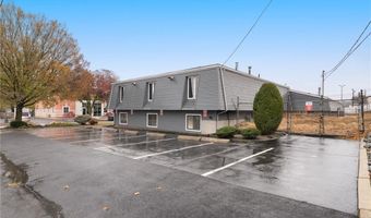 150 Burnside St, Cranston, RI 02910