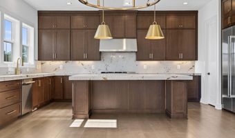 861 N MANCHESTER St, Arlington, VA 22205