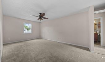 1993 Charmingfare St, Columbus, OH 43228