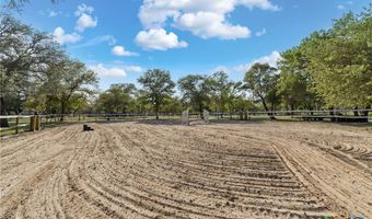 1843 Burr Oak Ln, Adkins, TX 78101