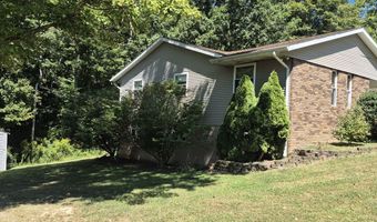 7930 Rolling Hills Dr, Athens, OH 45701