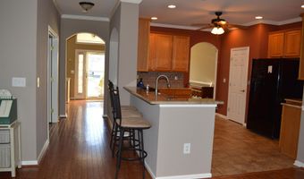 10 Fenwick Ln, Barnegat, NJ 08005