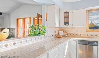 606 Frank Rd, Belgrade, MT 59714