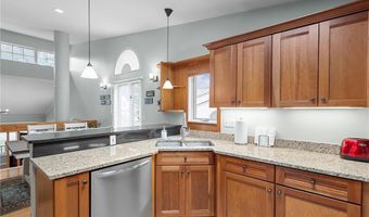 84 Cardinal Dr, North Kingstown, RI 02852