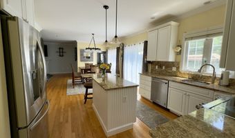 355 Oregon Rd, Cheshire, CT 06410