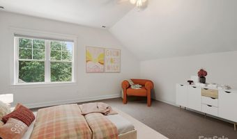 1343 Heathbrook Cir, Asheville, NC 28803