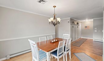 12 E Longport Ave, Bayville, NJ 08721