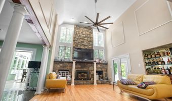 900 TUCKER Ln, Ashton, MD 20861