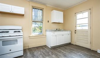 1725 S Rodgers Ave, Alton, IL 62002